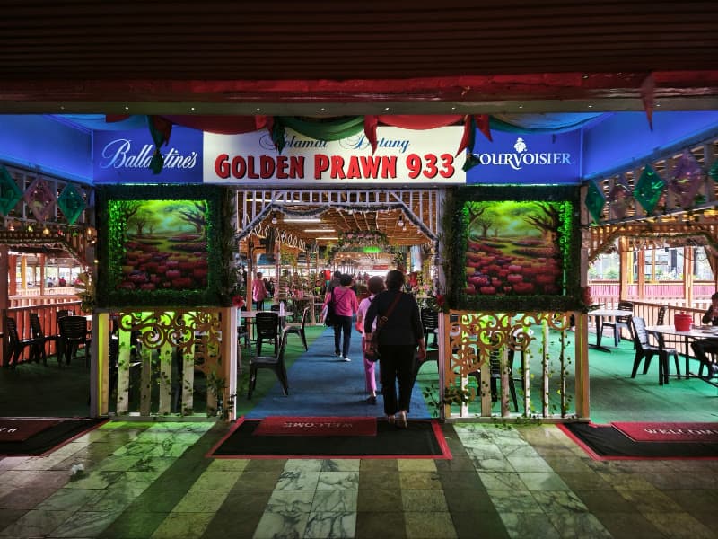 Golden Prawn 933