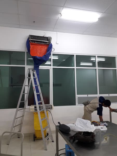Tukang Service AC BATAM photo 2