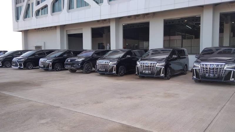Rental mobil murah Batam photo 1